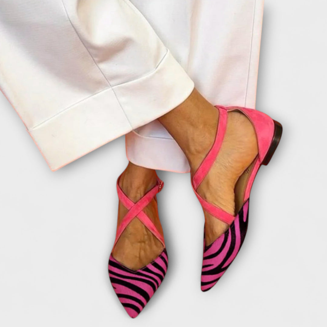 Fenna - Moccasins with Strap