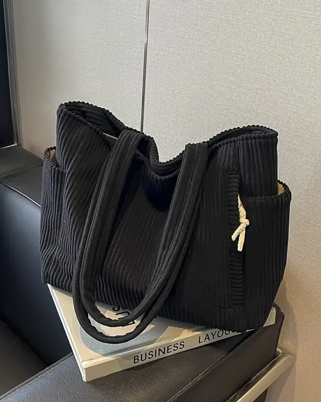 SEUNO – Casual Ribbed Tote with Drawstring Detail