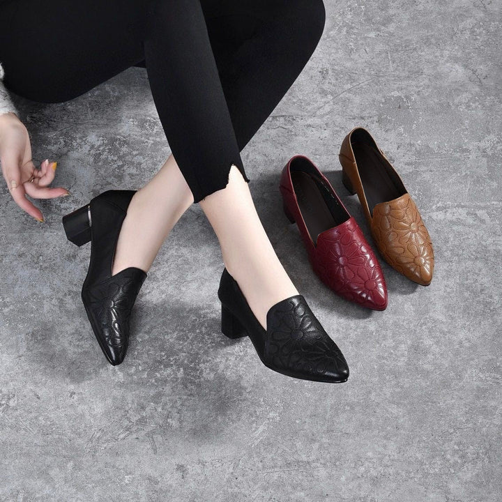 MANNIE | SOFT VEGAN LEATHER EMBROIDERED PUMPS
