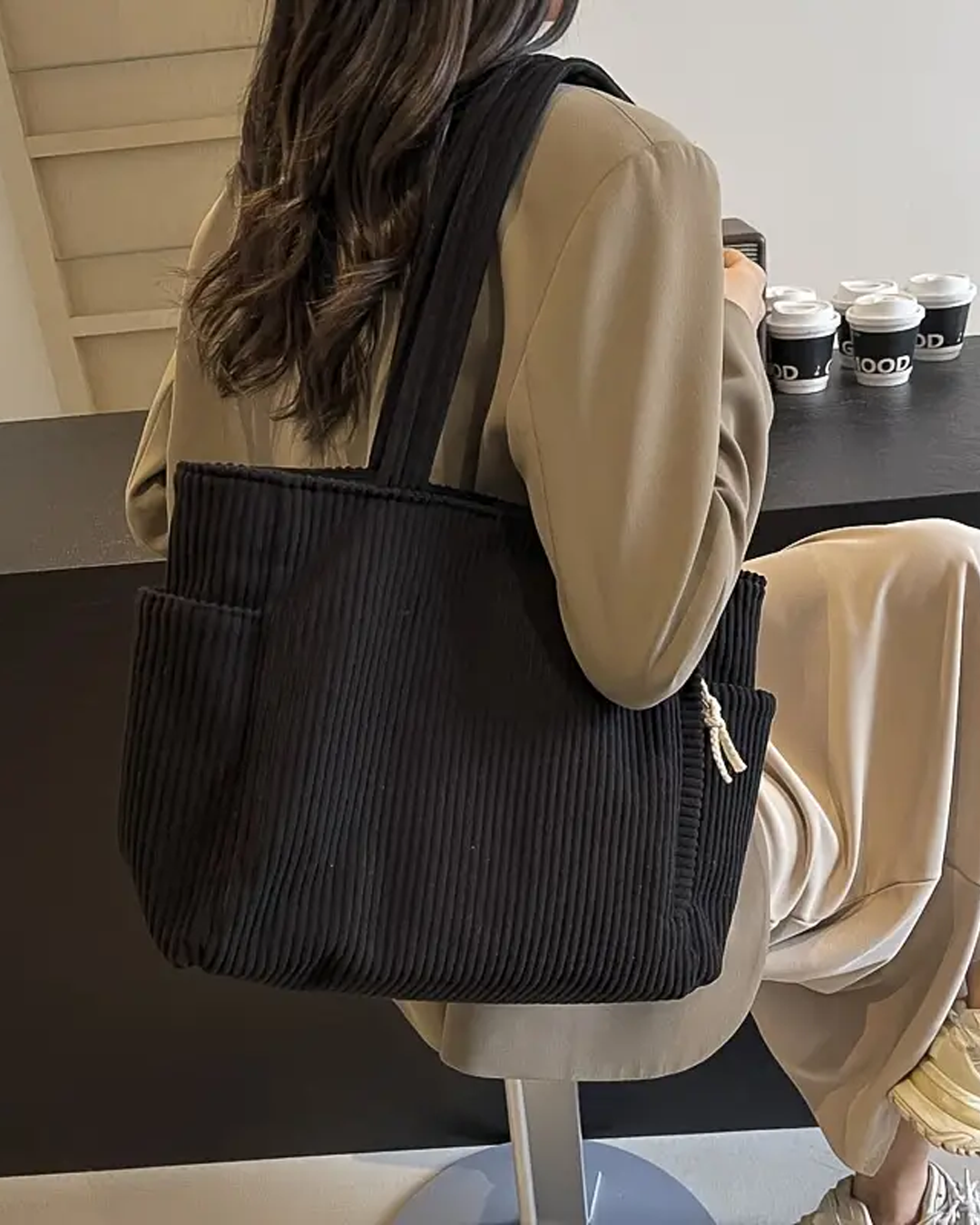 SEUNO – Casual Ribbed Tote with Drawstring Detail