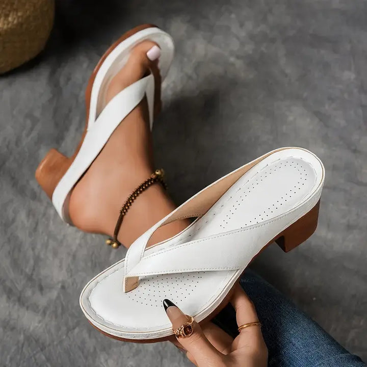 Magda |Comfort Heel Sandal