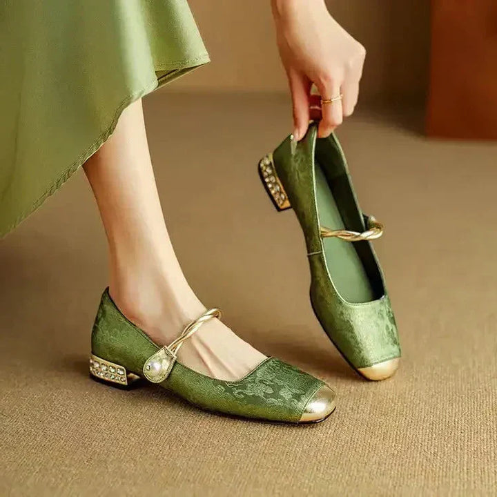 Lydia | Chic & Comfortable Sandals