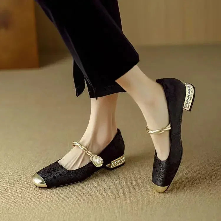Lydia | Chic & Comfortable Sandals