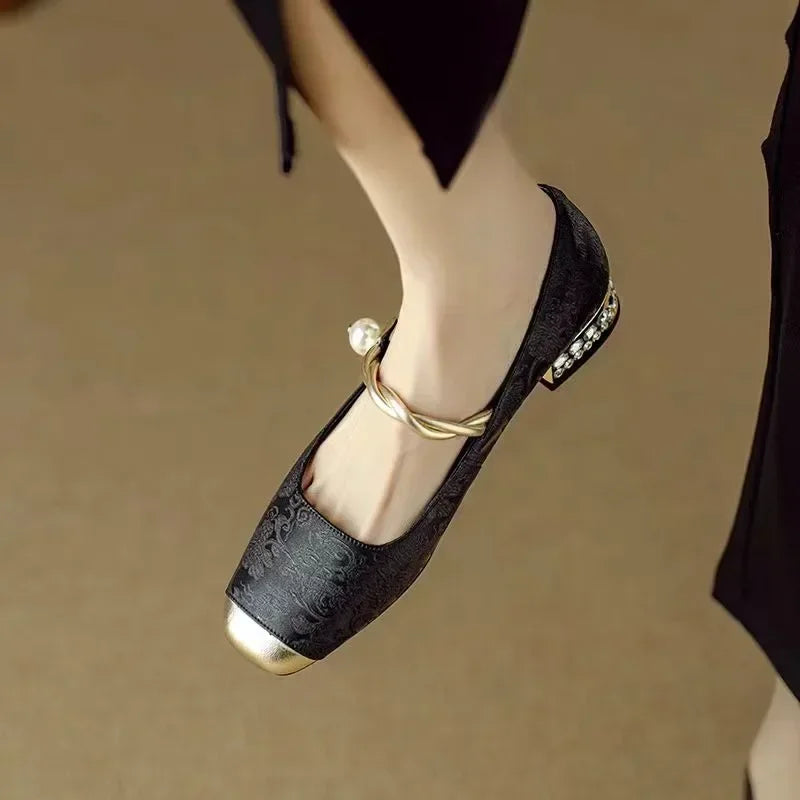 Lydia | Chic & Comfortable Sandals