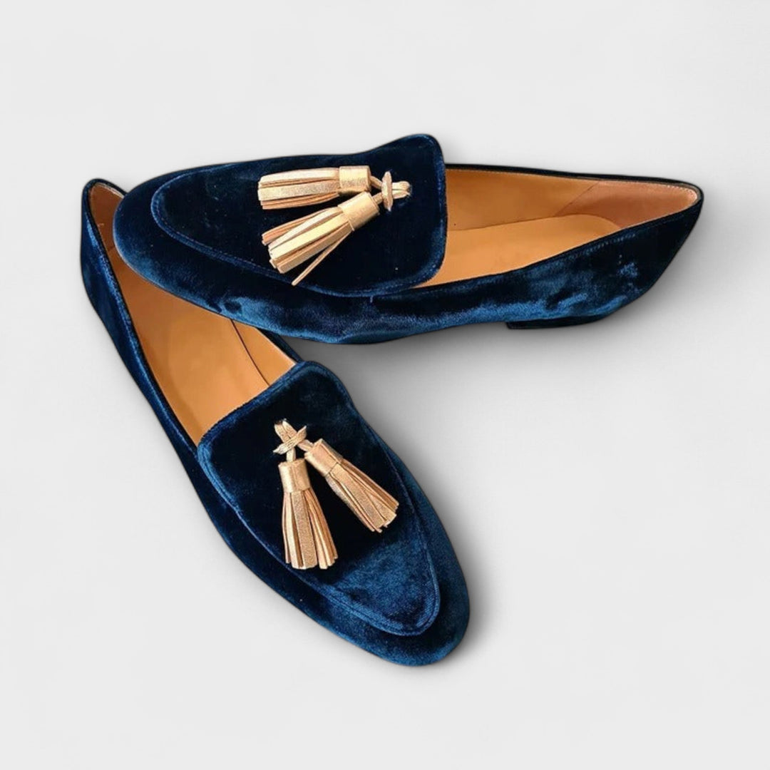 Quinnlyn – Vintage Loafers with Fringe