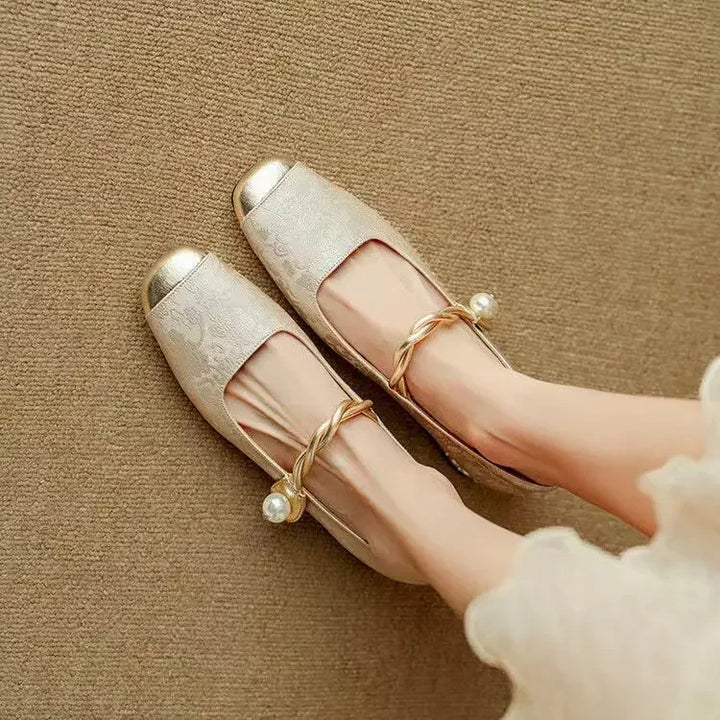 Lydia | Chic & Comfortable Sandals